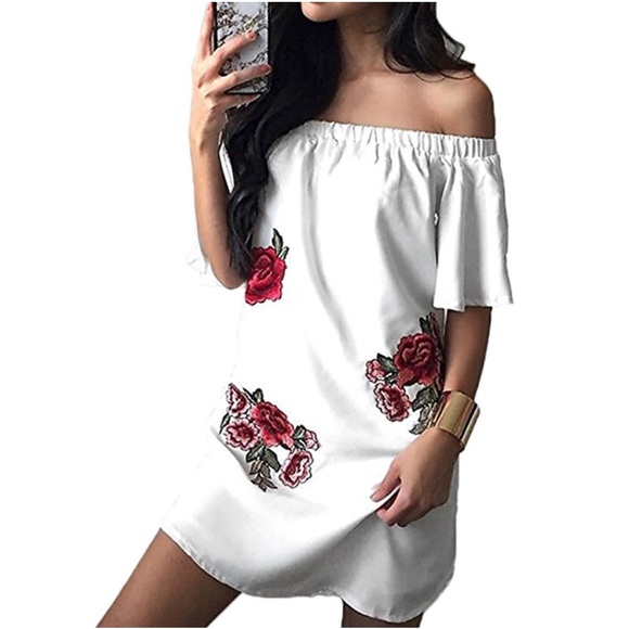 Off-Shoulder Floral Print Long Sleeve Mini Dress